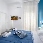 Mellos