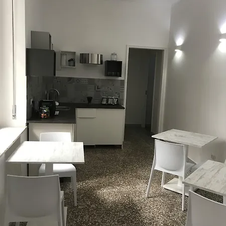 Mellos فندق مبيت وإفطار نابولي