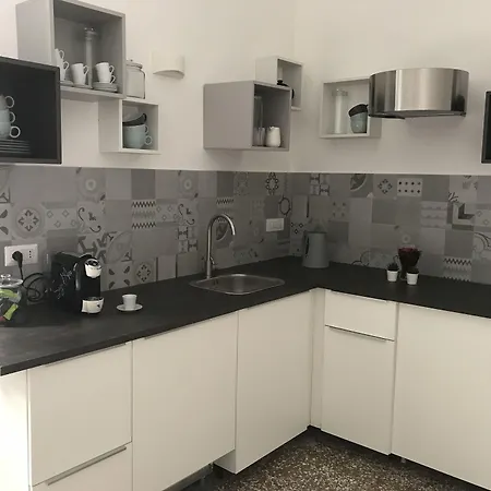 Mellos فندق مبيت وإفطار