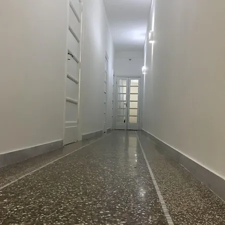 Nocleg ze śniadaniem Mellos 4*