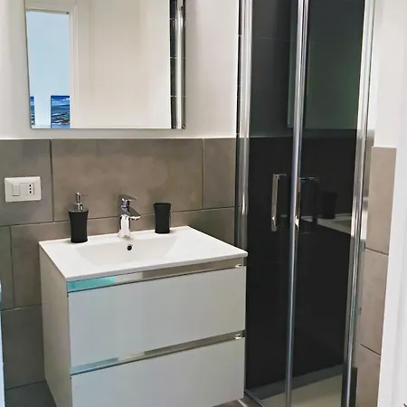 Mellos فندق مبيت وإفطار 4*