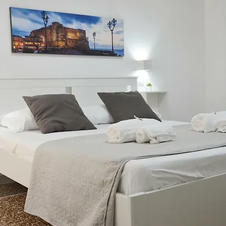 Mellos فندق مبيت وإفطار نابولي