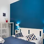 Mellos לינה וארוחת בוקר נאפולי