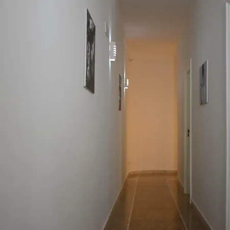 Mellos B&B
