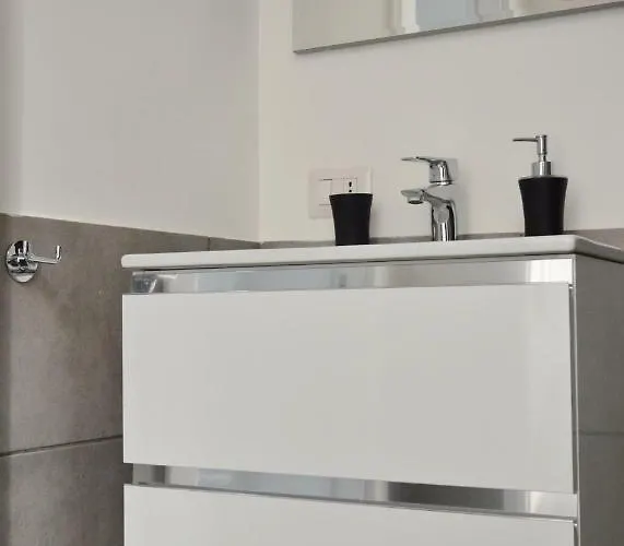 Mellos Bed & Breakfast 4*